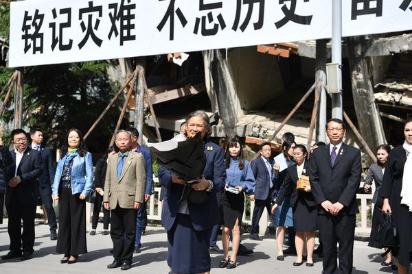黄昏降临时正中靶心成就怎么解锁